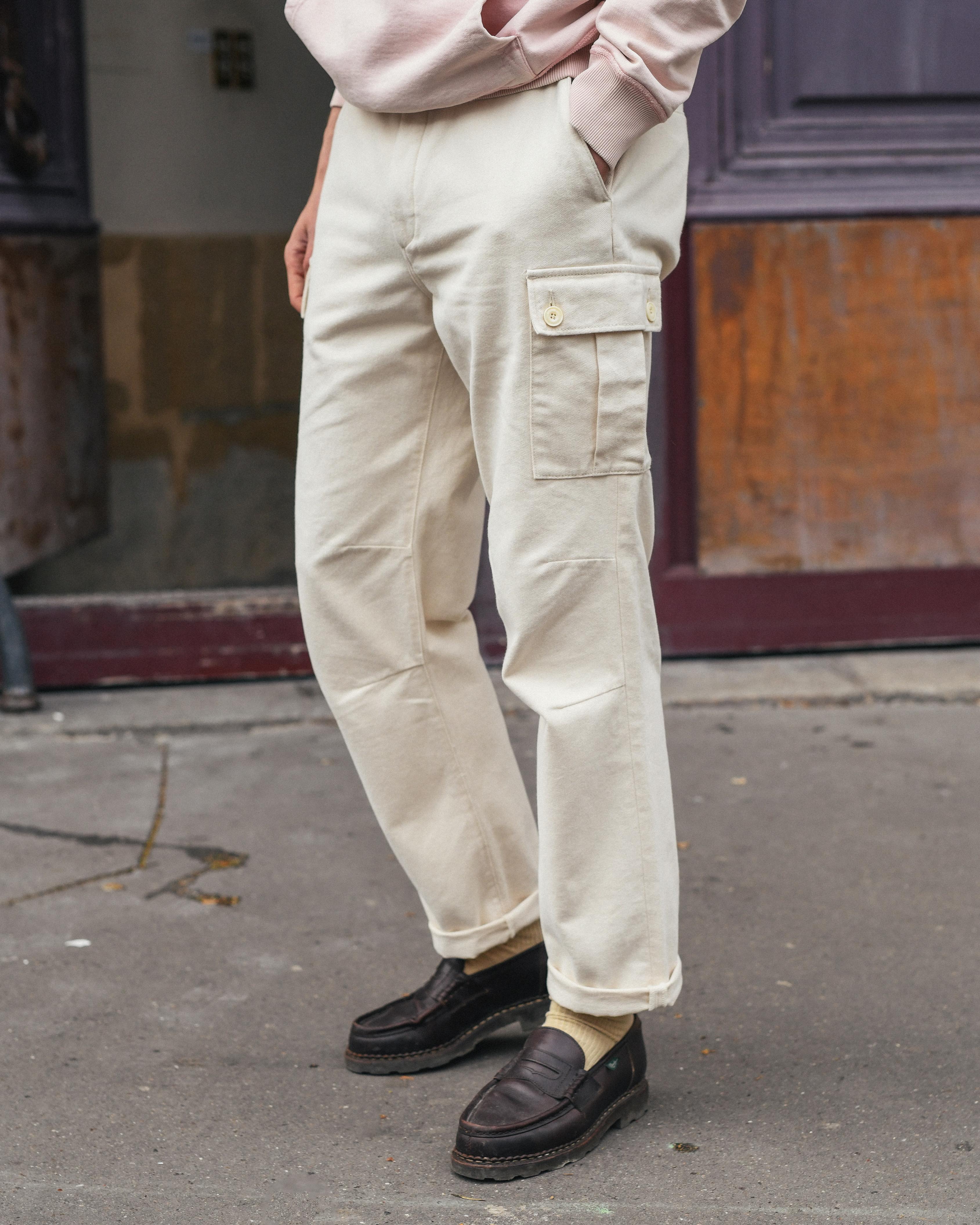 Tenue avec clearance pantalon militaire femme